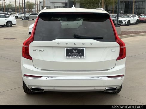 Used 2021 Volvo XC90 T8 Inscription w/ Lounge Package AWD/4WD image 5