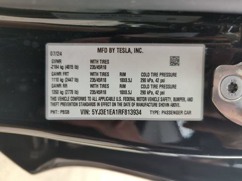 Used 2024 Tesla Model 3 Standard Range RWD image 28