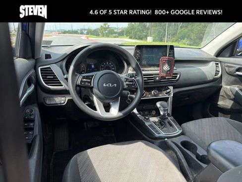 Used 2023 Kia Seltos LX AWD/4WD image 13