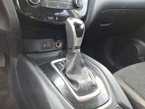 Used 2020 Nissan Rogue Sport S w/ Appearance Package image 10