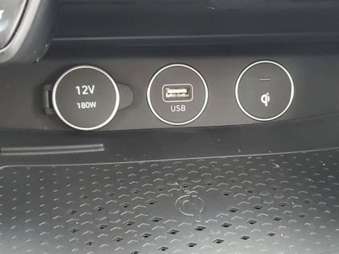 Used 2022 Genesis G70 2.0T w/ Prestige Package image 9