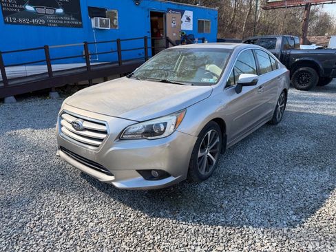 Used 2016 Subaru Legacy 2.5i Limited image 4
