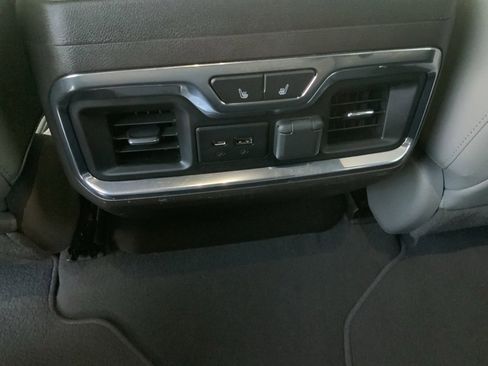 Used 2021 GMC Sierra 1500 SLT image 18