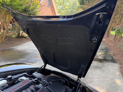 Used 2008 Chevrolet Corvette Coupe w/ Preferred Equipment Group RWD image 59