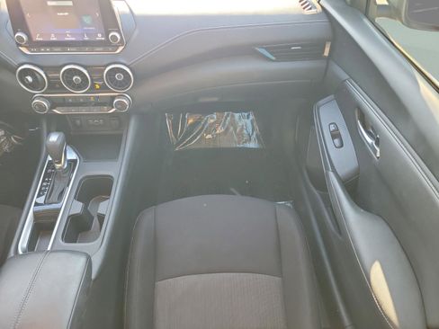 Certified 2024 Nissan Sentra SV image 15