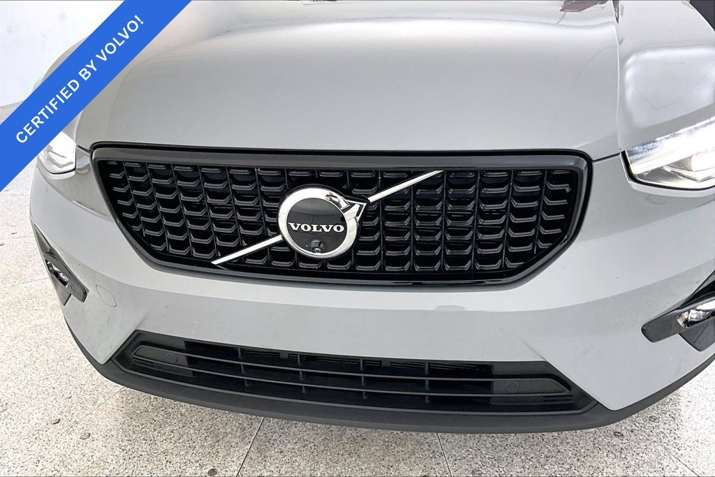 Used 2024 Volvo XC40 B5 Plus w/ Protection Package Premier AWD/4WD image 32