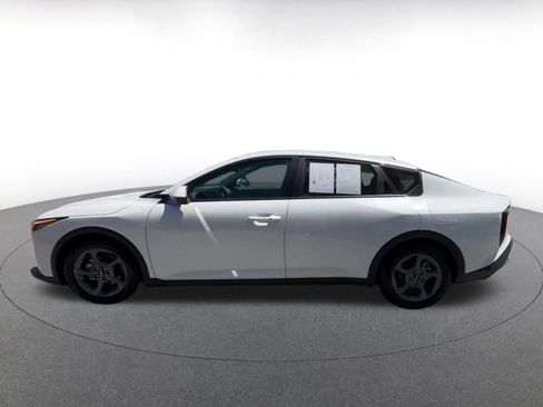 Used 2025 Kia K4 FWD image 9
