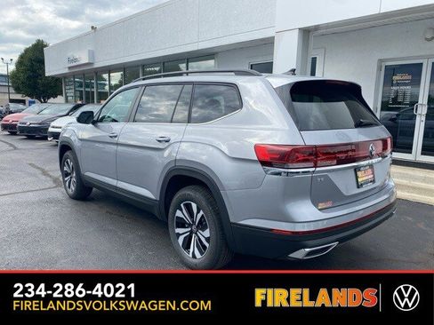 New 2026 Volkswagen Atlas SE image 11