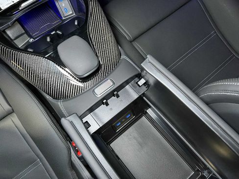 New 2025 Mercedes-Benz SL 63 AMG S e Performance 4MATIC image 27