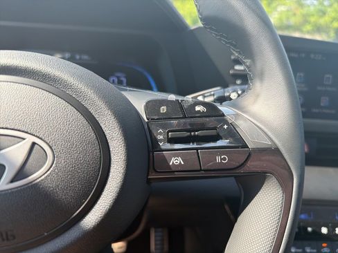New 2026 Hyundai Elantra Sport FWD image 31