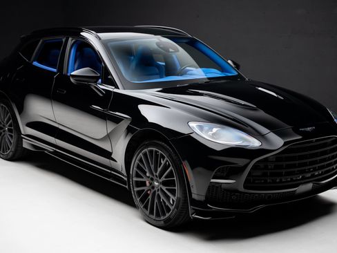 Used 2023 Aston Martin DBX 707 AWD/4WD image 40