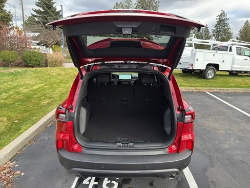 New 2026 Ford Escape ST-Line w/ Tech Pack #1 AWD/4WD image 13