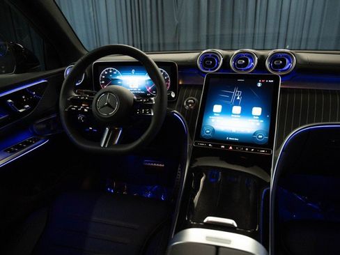 New 2026 Mercedes-Benz GLC 300 4MATIC image 17