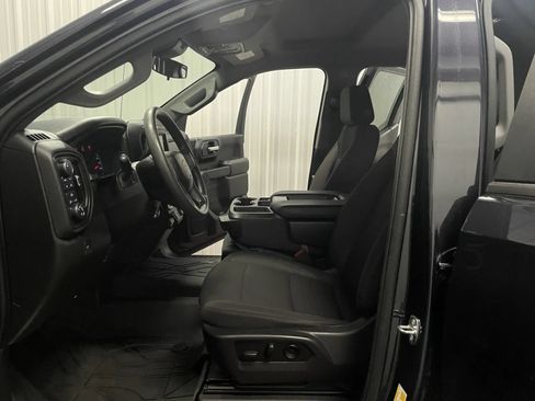 Used 2023 Chevrolet Silverado 1500 Custom AWD/4WD image 34