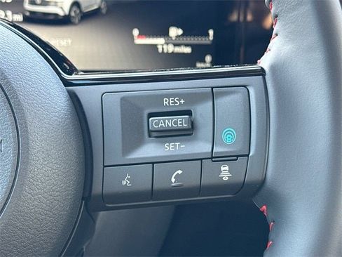 New 2026 Nissan Kicks SR image 28