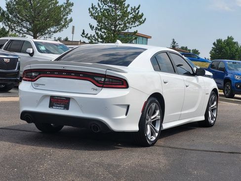 Used 2020 Dodge Charger R/T RWD image 4