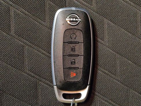 Used 2024 Nissan Kicks SV image 32