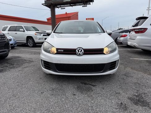 Used 2012 Volkswagen Golf 4-Door FWD image 6