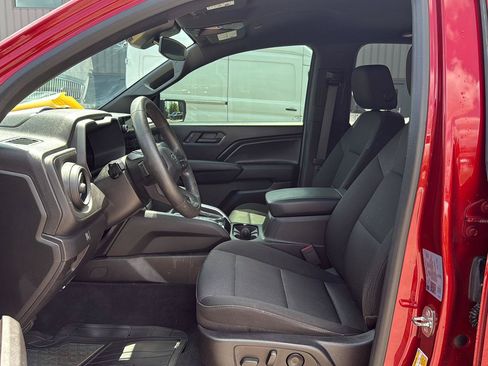 Used 2023 Chevrolet Colorado Trail Boss w/ Advanced Trailering Package AWD/4WD image 9