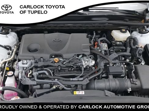 Used 2026 Toyota Camry SE FWD image 37