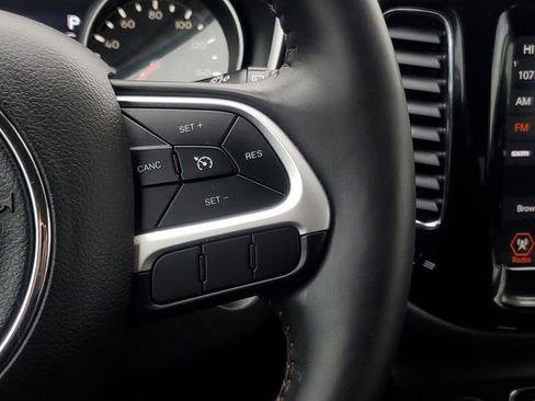 Used 2019 Jeep Compass Limited AWD/4WD image 21