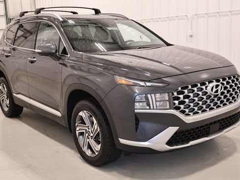 Used 2022 Hyundai Santa Fe SEL w/ Convenience + Premium Package AWD/4WD image 4
