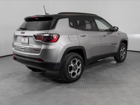 Used 2022 Jeep Compass Trailhawk w/ Sun and Sound Group image 8
