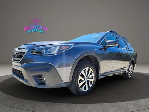 Used 2022 Subaru Outback Premium AWD/4WD image 2