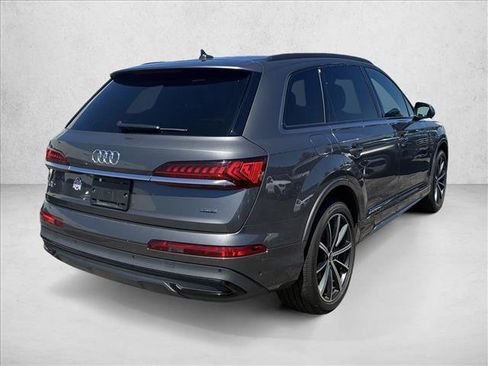 Used 2020 Audi Q7 3.0T Premium Plus w/ Premium Plus Package AWD/4WD image 5