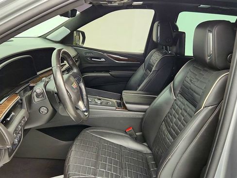 Used 2023 Cadillac Escalade Sport Platinum w/ LPO, ONYX Package AWD/4WD image 11