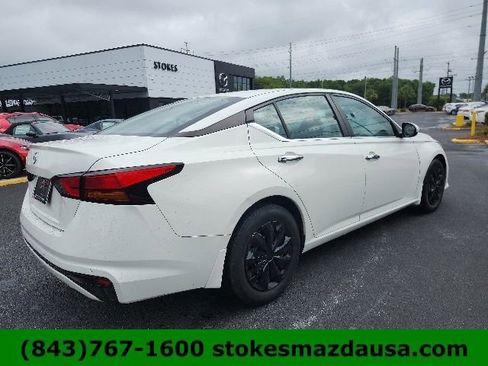 Used 2021 Nissan Altima 2.5 S w/ Driver Assist Package FWD image 8