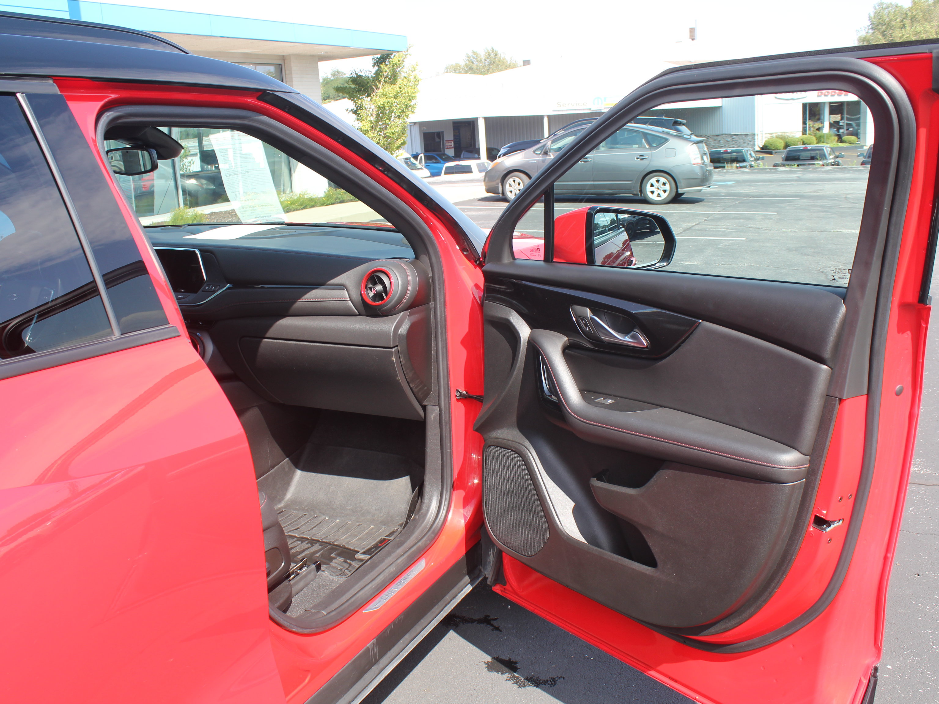 Used 2022 Chevrolet Blazer RS AWD/4WD image 29