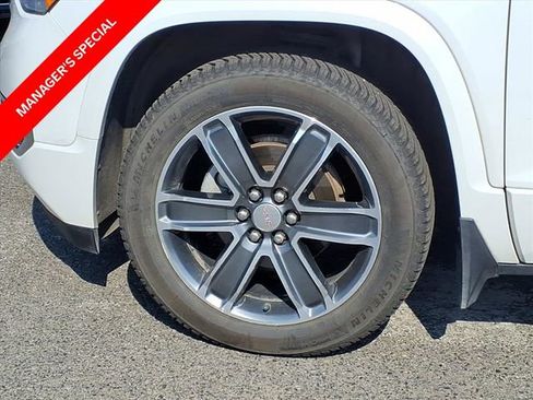 Used 2019 GMC Acadia Denali image 9