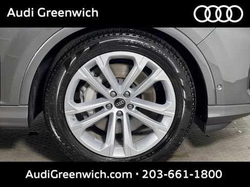Used 2026 Audi Q7 3.0T Premium Plus w/ Premium Plus Package AWD/4WD image 9