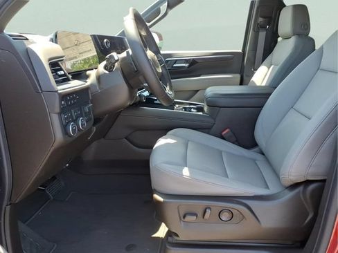 New 2026 Chevrolet Tahoe LT w/ Comfort Package AWD/4WD image 17