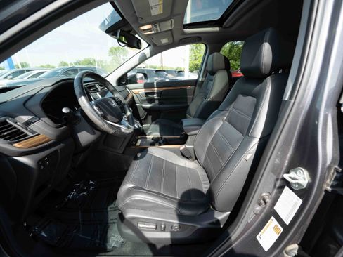 Used 2020 Honda CR-V Touring image 9