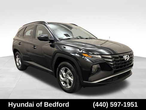 Used 2024 Hyundai Tucson SEL AWD/4WD image 3