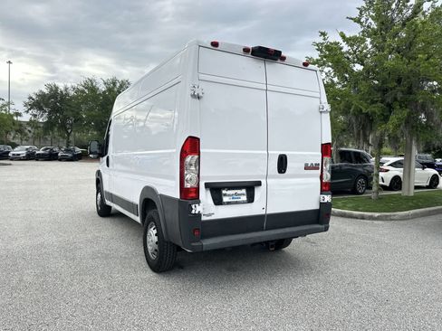 Used 2018 RAM ProMaster 2500 FWD image 4