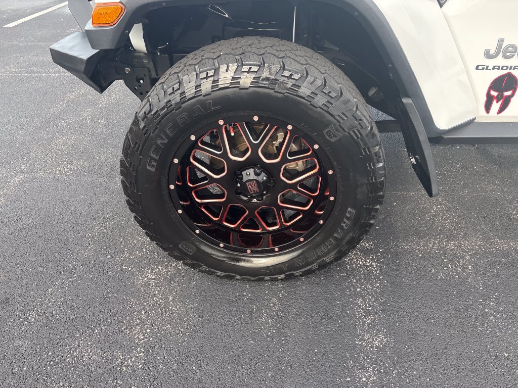 Used 2020 Jeep Gladiator Overland AWD/4WD image 31