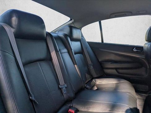 Used 2011 INFINITI G25 Journey w/ Moonroof Pkg image 19
