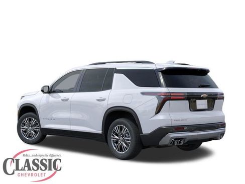 New 2026 Chevrolet Traverse LT FWD image 3
