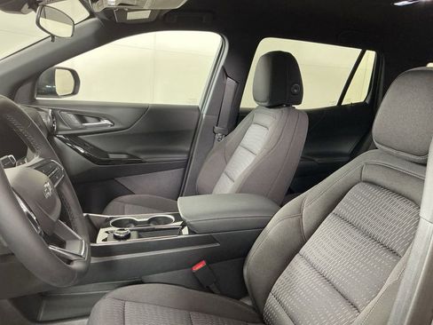 New 2026 Chevrolet Equinox LT w/ Midnight Edition AWD/4WD image 4