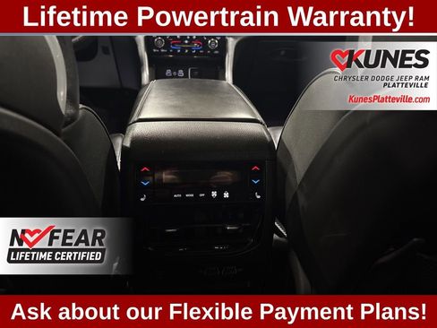 Used 2023 Jeep Grand Cherokee Overland w/ Luxury Tech Group IV image 19