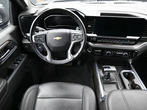 Used 2024 Chevrolet Silverado 1500 LTZ image 11