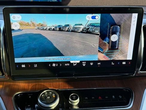 Certified 2025 Ford Expedition King Ranch AWD/4WD image 19