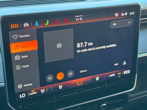 New 2025 Volkswagen ID. Buzz Pro S RWD image 19