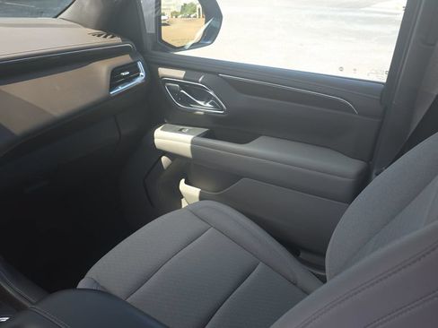 Used 2022 GMC Yukon SLE RWD image 28