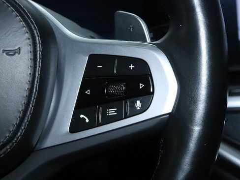 Certified 2024 BMW X7 xDrive40i w/ M Sport Package image 25