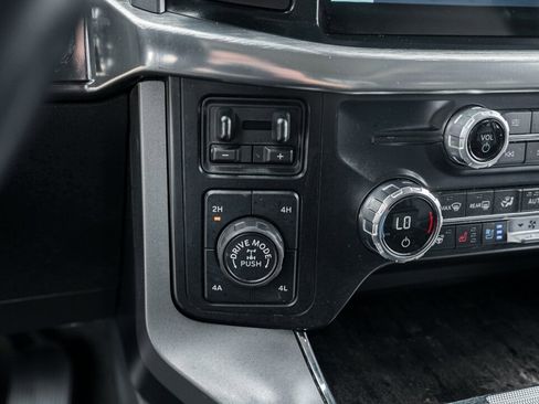 Used 2021 Ford F150 Lariat w/ Equipment Group 502A High AWD/4WD image 38