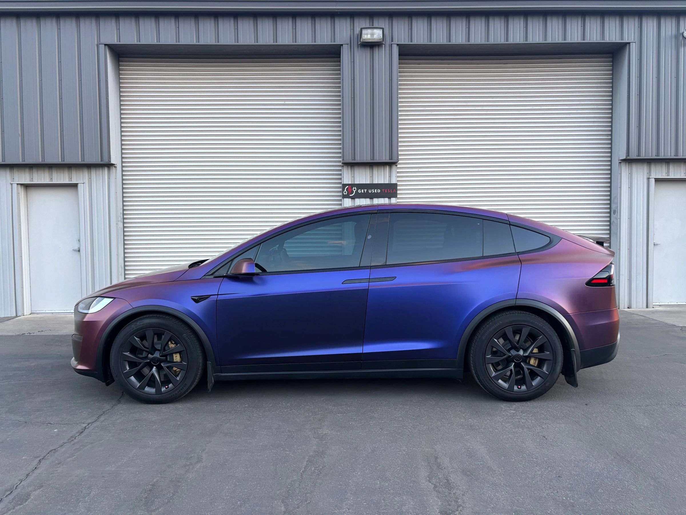 Used 2024 Tesla Model X AWD/4WD image 3